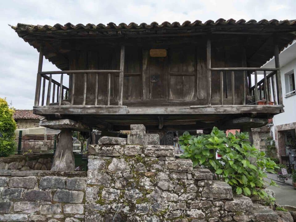 Horreo Aldea Bueno 5